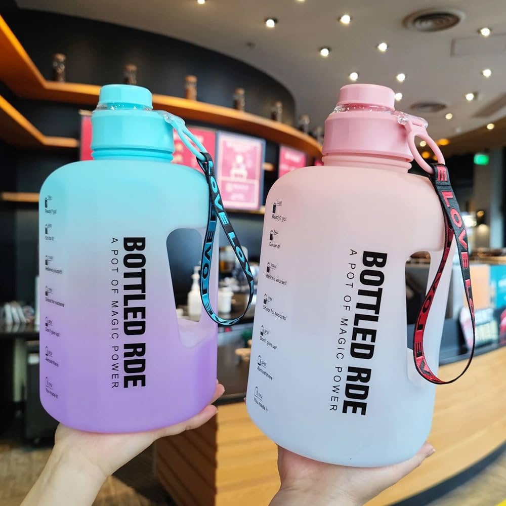 Water Bottle Shaker With Handle 2.2 Liter