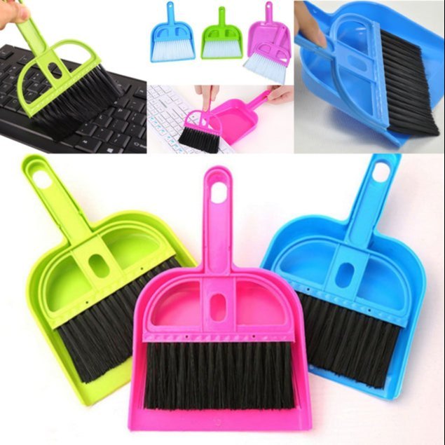 Dust Pan with Brush